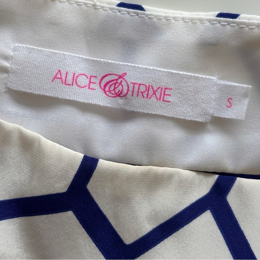 Alice & Trixie Open Shoulder Mod Print Silk Dress Small Summer Cocktails - Picture 4 of 6
